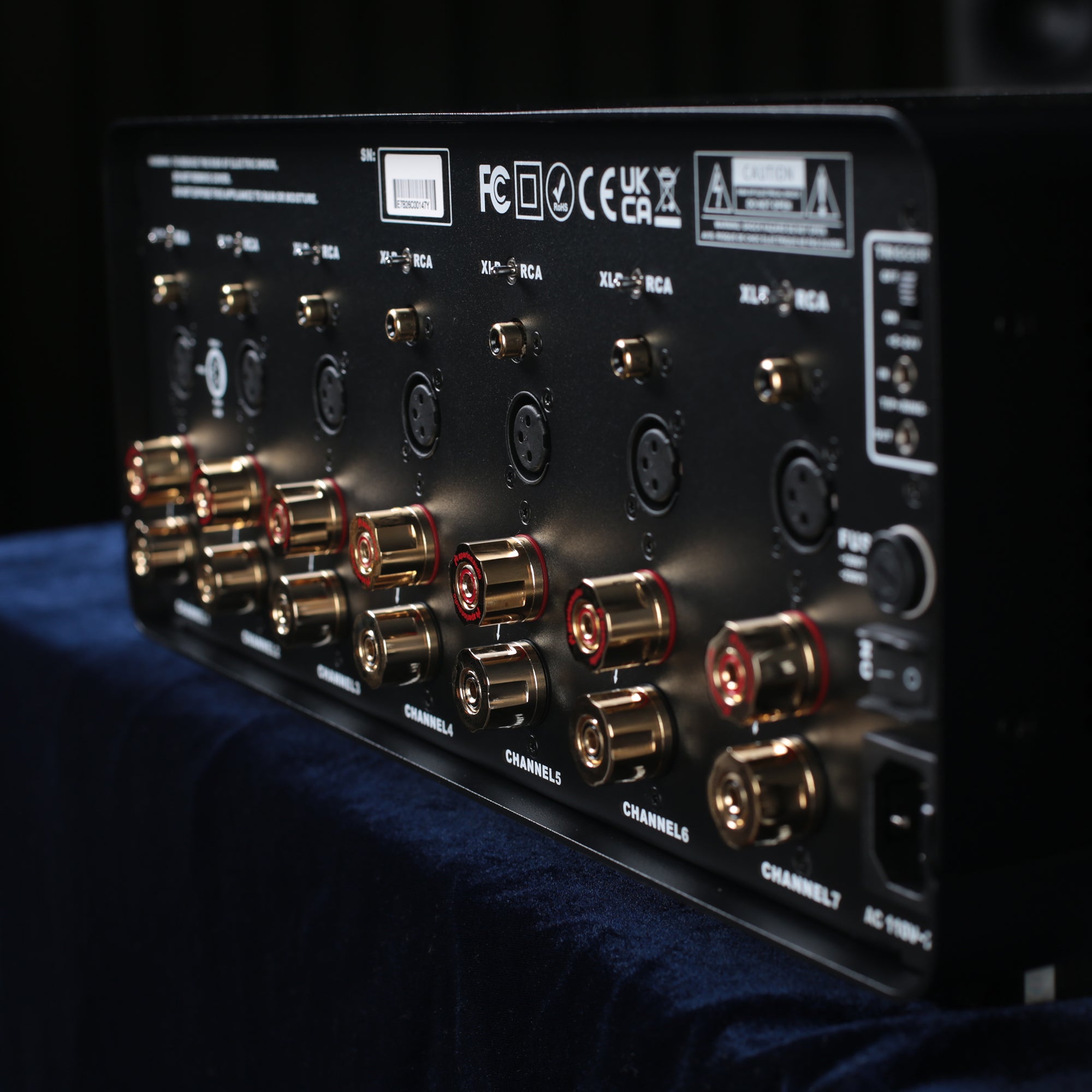 Aperion Audio E7 7 Channel Power Amplifier