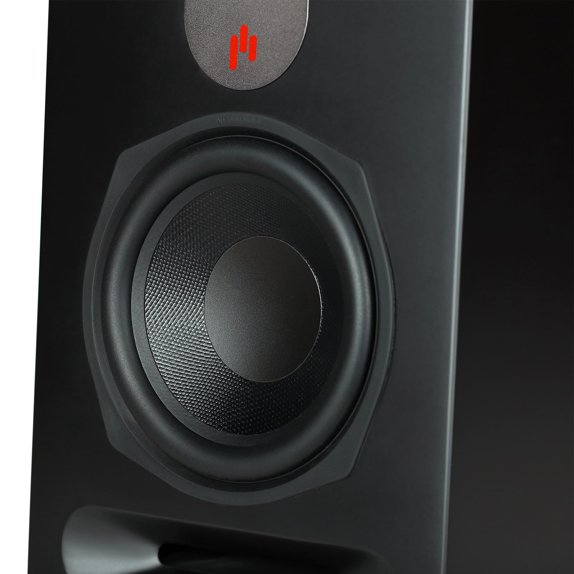 aperion-audio-novus-n5b-bookshelf-speaker-stealth-black-midbass-driver