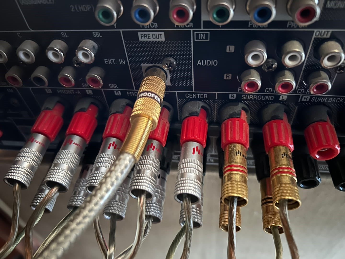 Aperion_Audio_Banana_Plugs