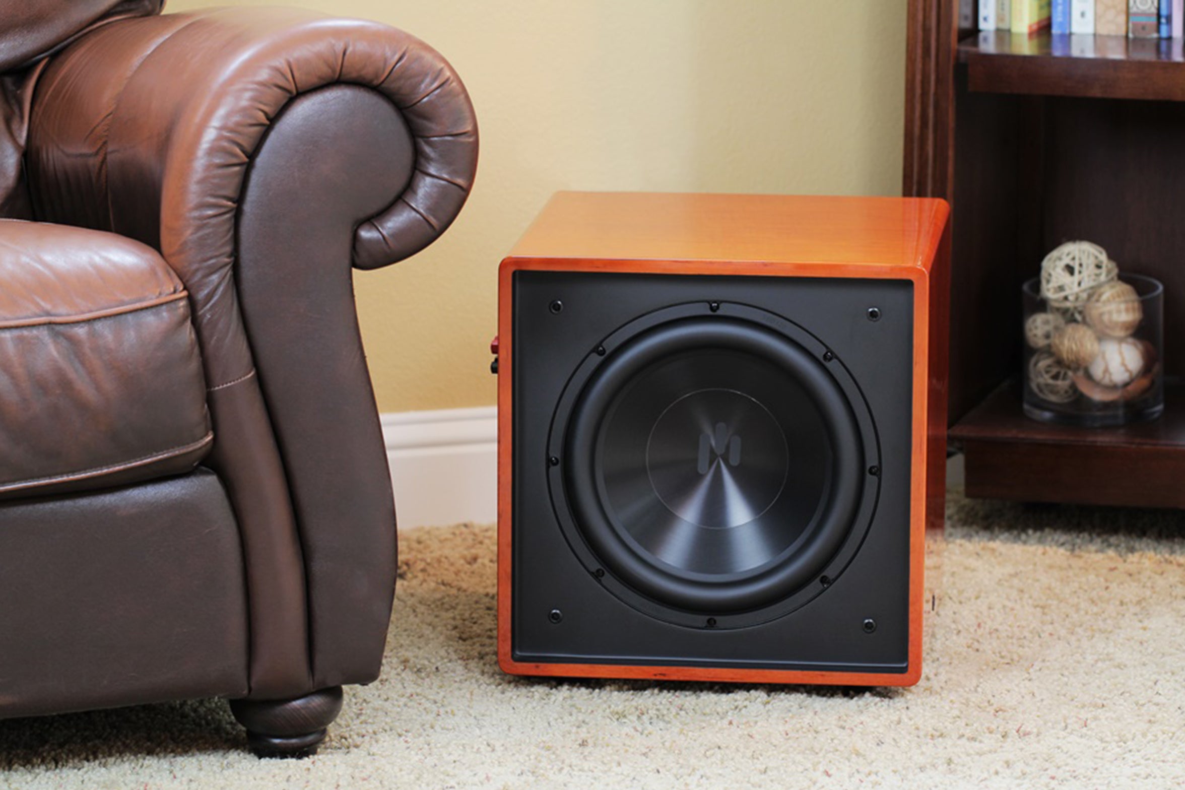 Aperion Audio Bravus II B12D 650W RMS Class D Active Subwoofer Gloss Cherry
