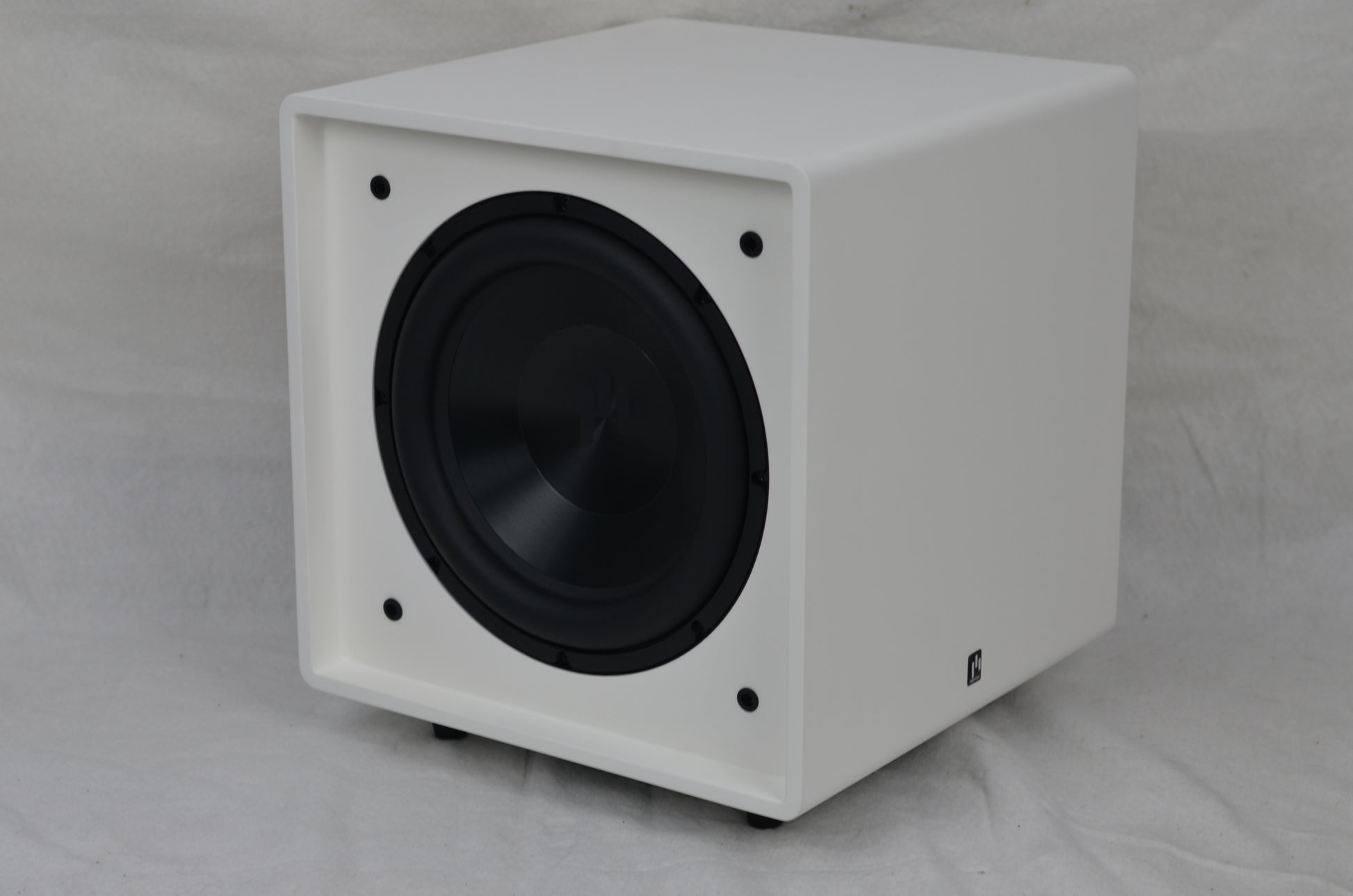 Bravus II 10D Subwoofer angled picture to show one of the passive radiators.