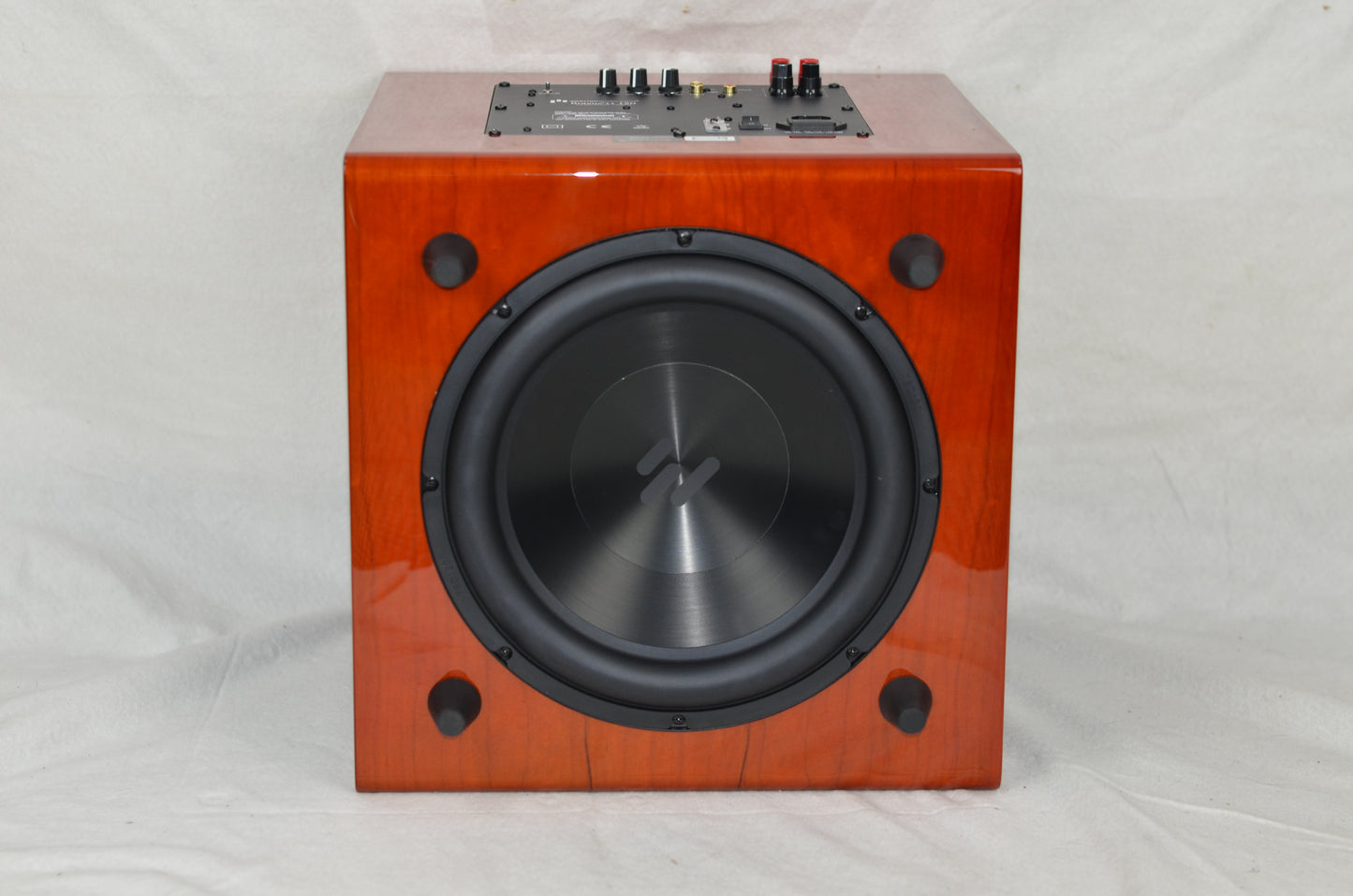Bravus II 12D 650W 12" Powered Subwoofer Gloss Cherry A stock #161Y