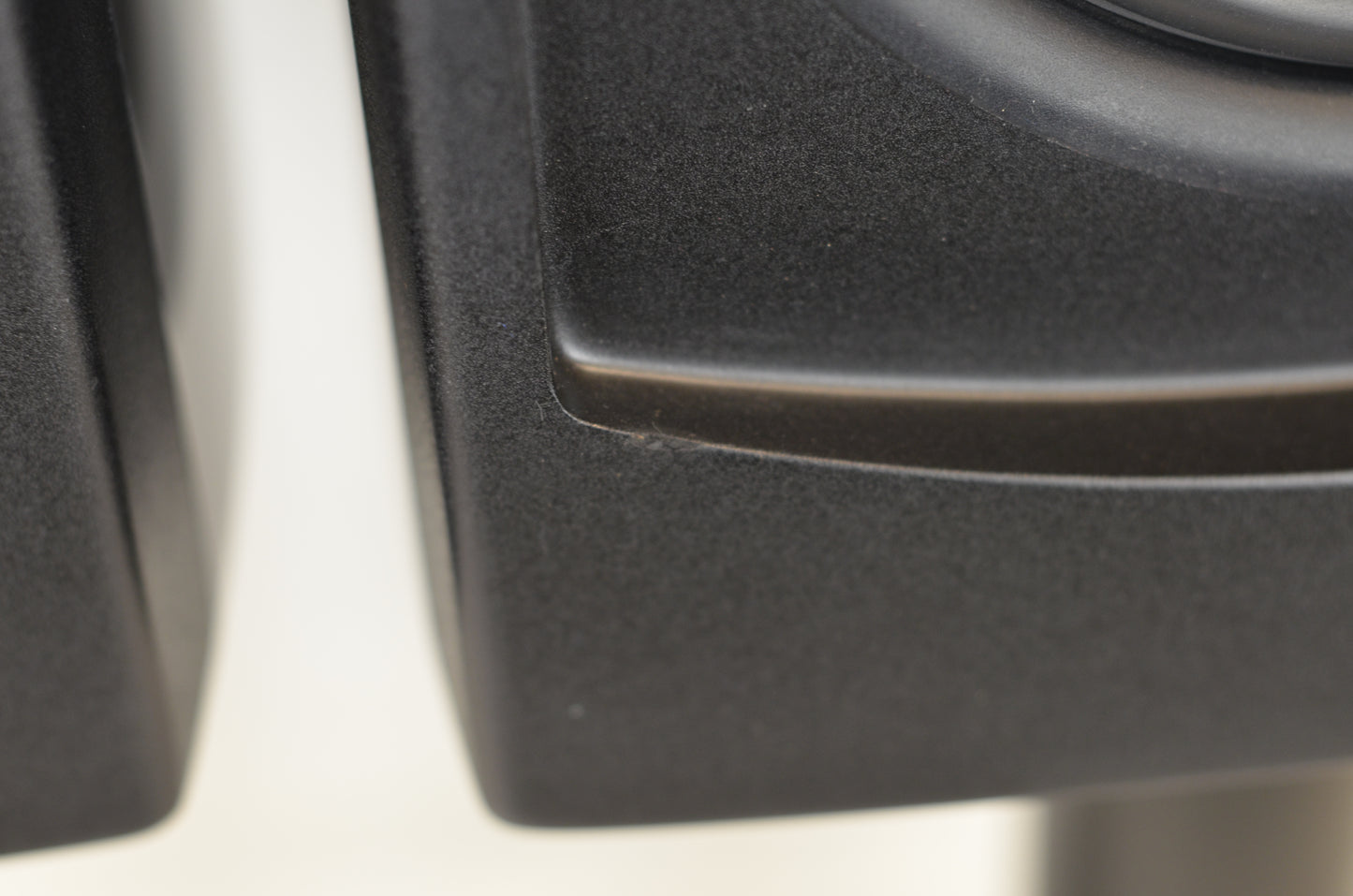 Verus V8B 8" Bookshelf Speaker Gloss Black - A Stock 23/24Y - Aperion Audio