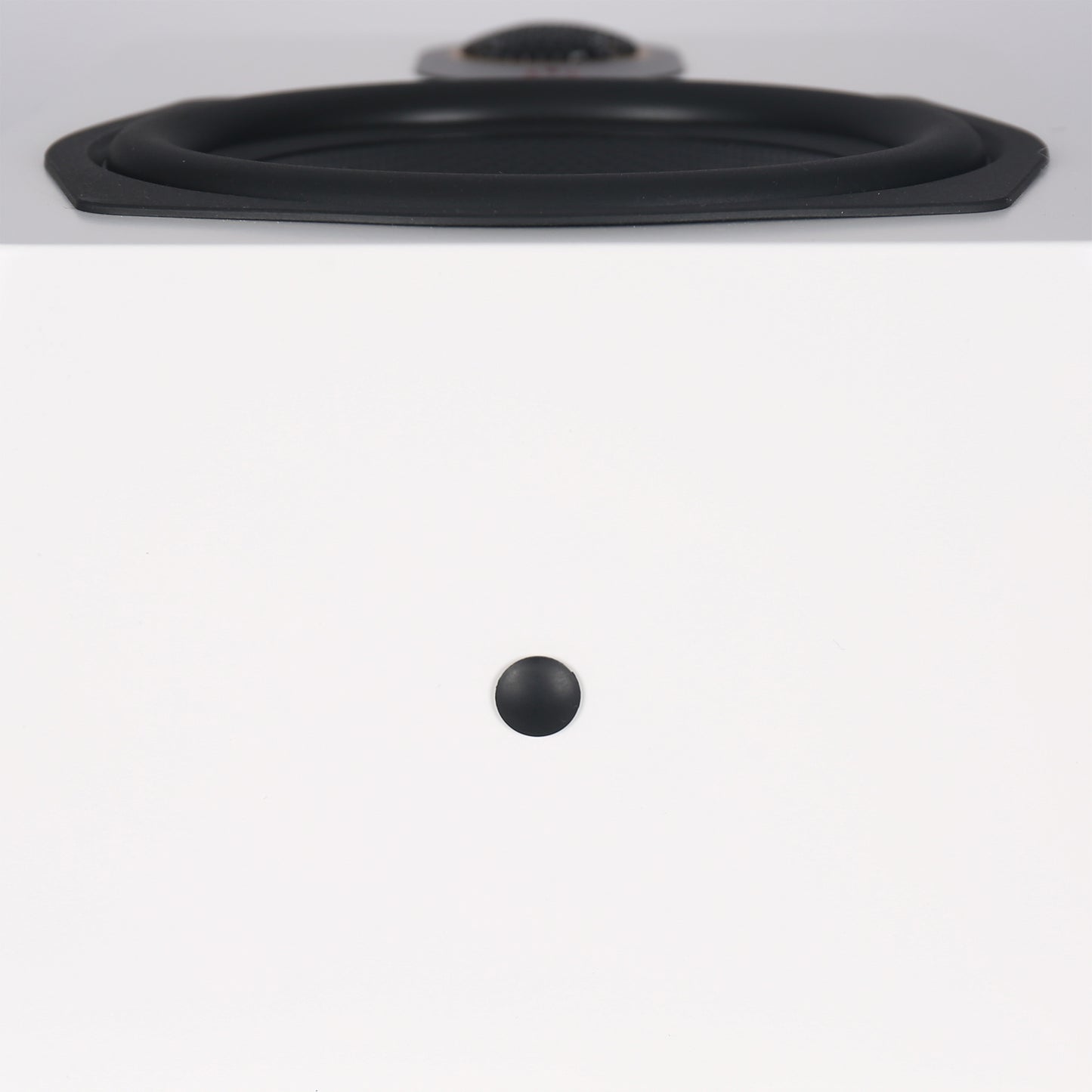 Aperion Audio Novus N6SS 6.5" Tripolar Surround Speakers Pure White Bottom Side