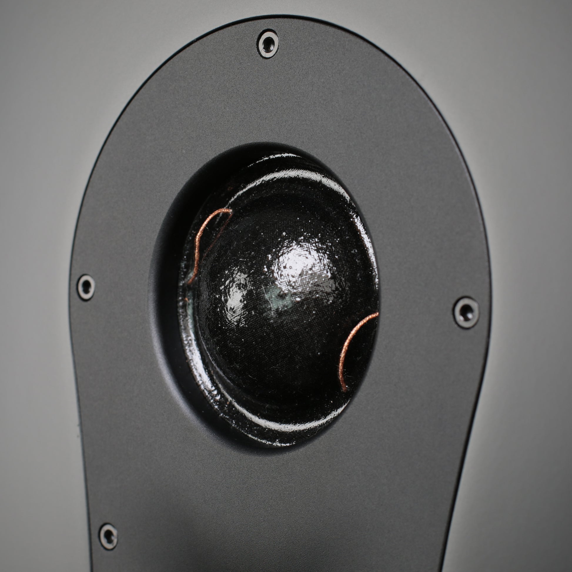 Aperion Audio Theatrus T83S T63S 3-Way Slim On-Wall Speaker 2“ Soft-dome Midrange Driver