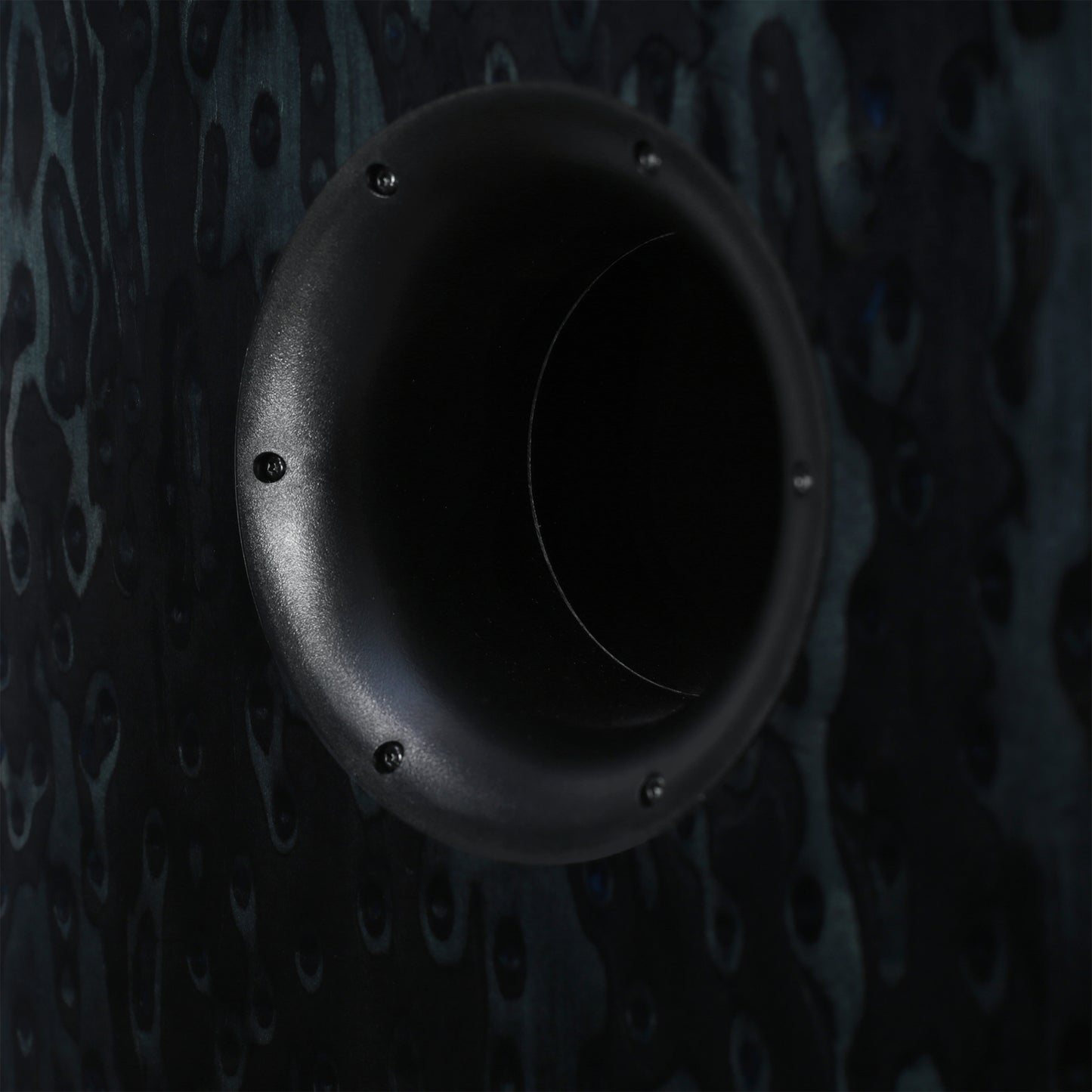 aperion-audio-grandis-gr8t-hifi-tower-speaker-blue-rear-port