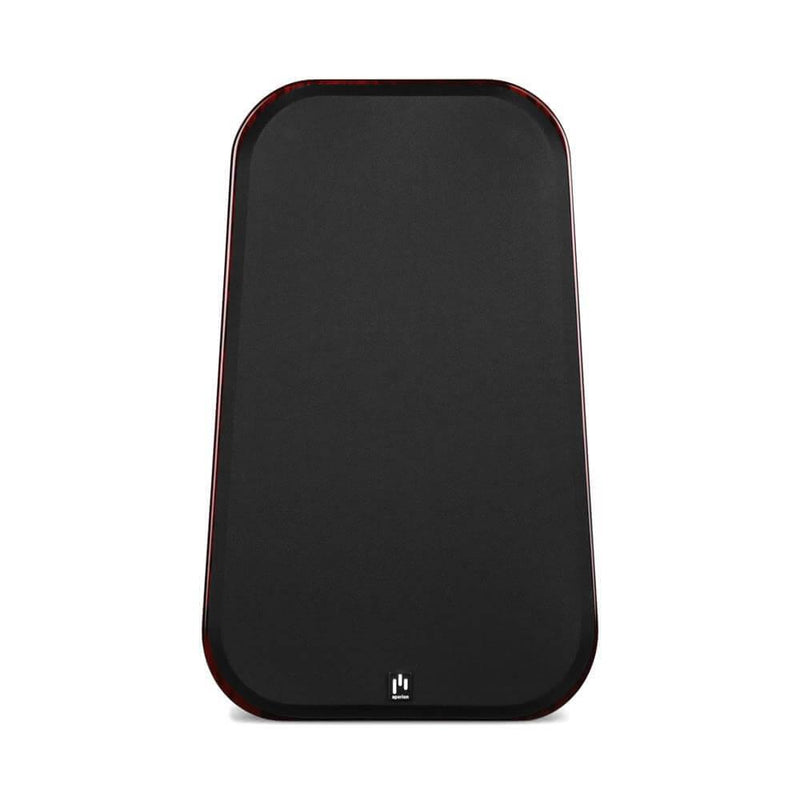 Aperion Grandis GR8 &mdash; вид с установленным грилем