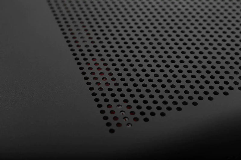 Aperion Energy E5 &mdash; верхняя вентиляционная панель