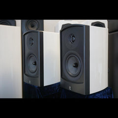 Aperionaudio-VerusIII-Grand-Speakers-Gloss-White